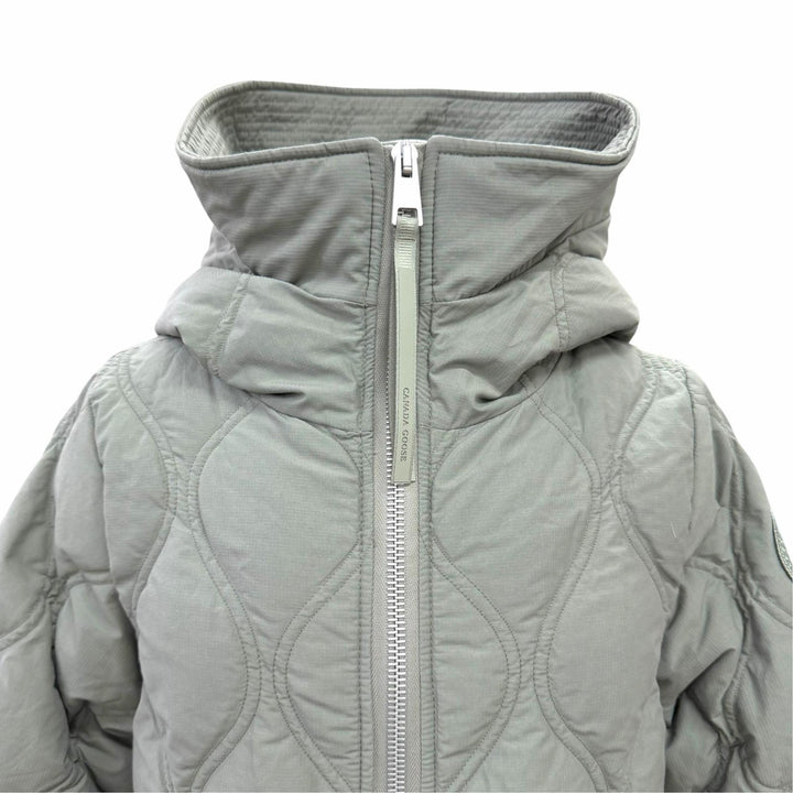極美品△CANADA GOOSE カナダグース 2279WT Alessia Coat ロゴワッペン フード付き ダブルニードルキルティング ダウンコート XS 正規品