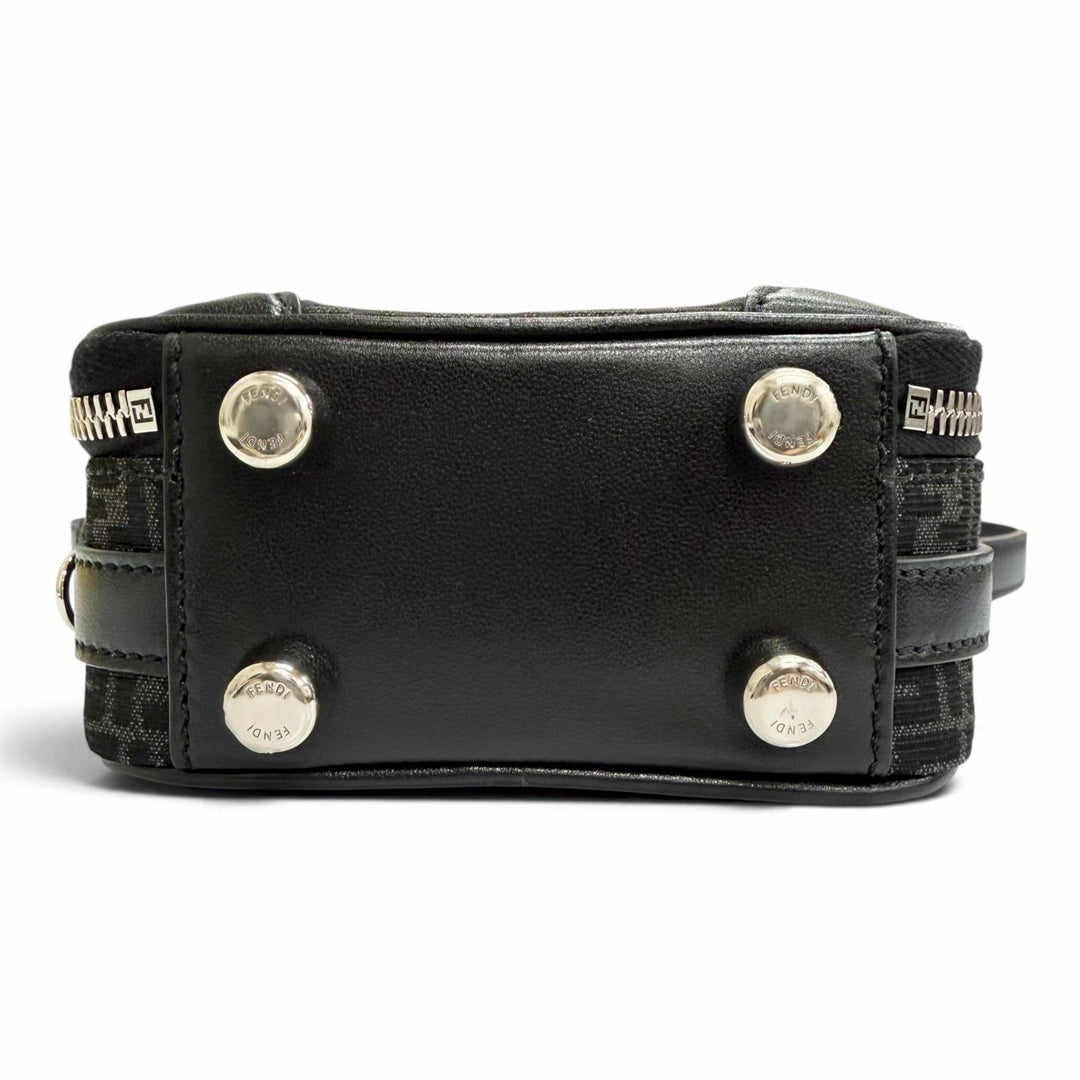 未使用品△FENDI フェンディ 7VA542 マイクロFF ジャガード レザー使い トラベルミニバッグ ショルダーバッグ ブラック イタリア製 箱付