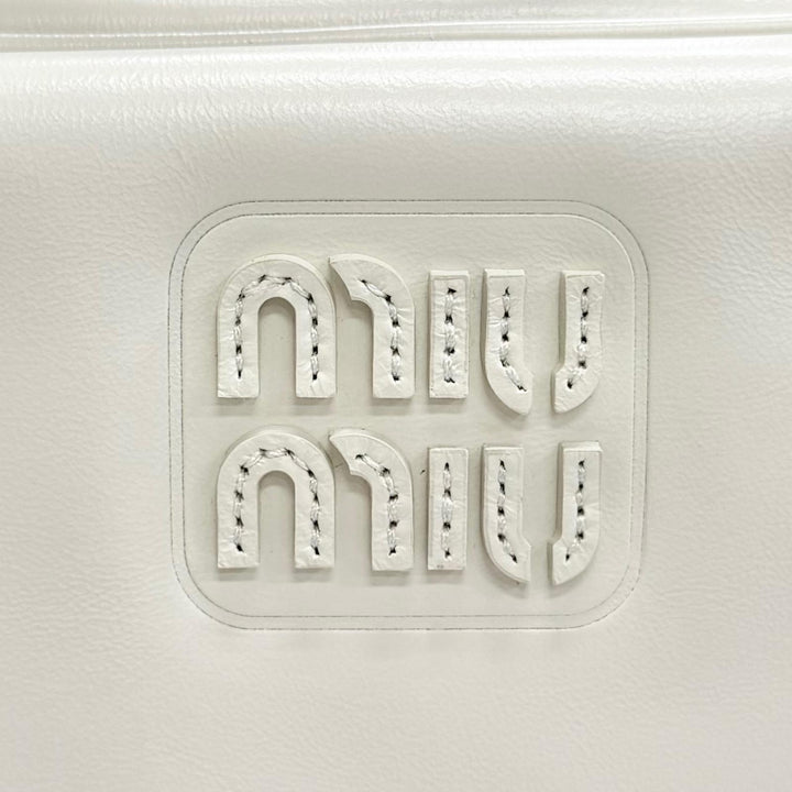 未使用品△MIUMIU ミュウミュウ 5BB182 ロゴ シャインカーフレザー ボーリング バッグ ハンドバッグ アイボリー イタリア製 保存袋付き