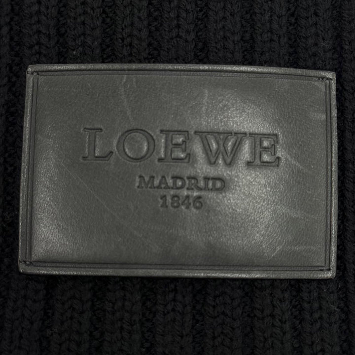 美品▼LOEWE ロエベ ウール100% レザーワッペン付き ローゲージニット ロングマフラー ブラック イタリア製 正規品 メンズ 防寒具