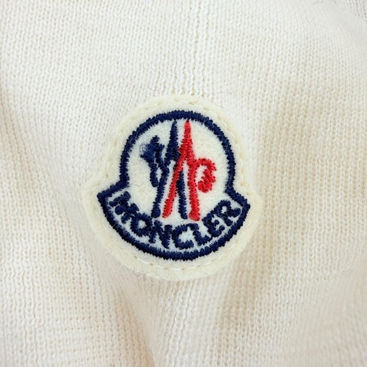 極美品☆MONCLER モンクレール 2023年製 I20939B51000 CARDIGAN ロゴワッペン ニット切替 ダウンジャケット アイボリー XS 正規品 保袋付