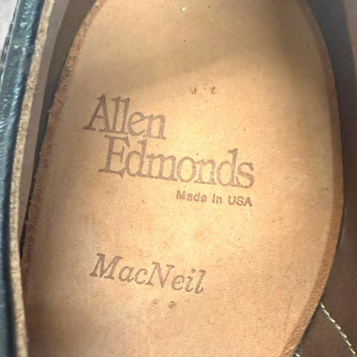 未使用品□AllenEdmonds アレンエドモンズ MacNeil ウィングチップ フルブローグ 縦文字ロゴ ドレスシューズ バーガンディ 7.5 USA製