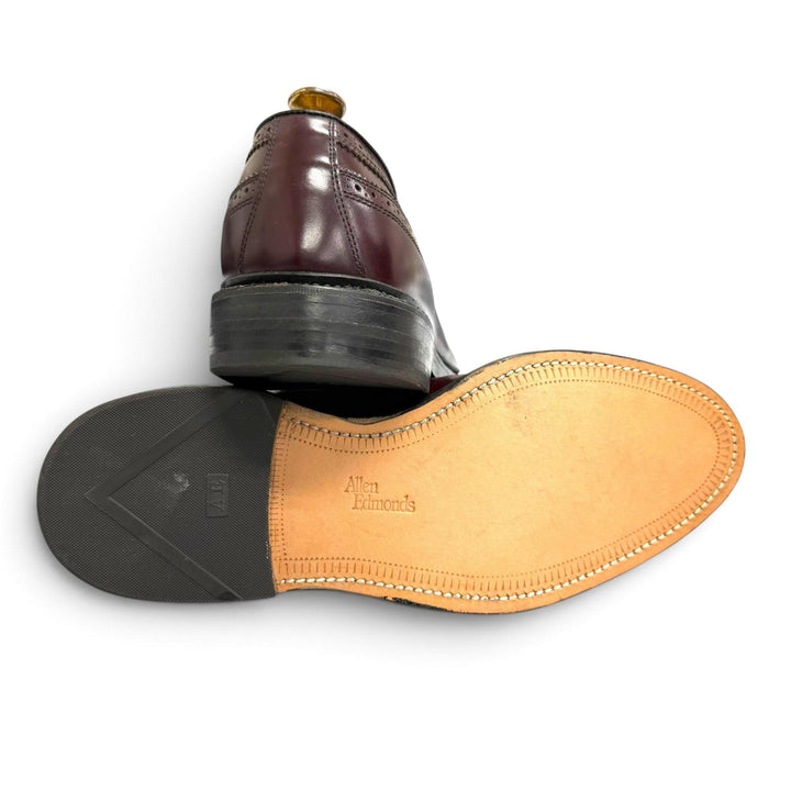 未使用品□AllenEdmonds アレンエドモンズ MacNeil ウィングチップ フルブローグ 縦文字ロゴ ドレスシューズ バーガンディ 7.5 USA製