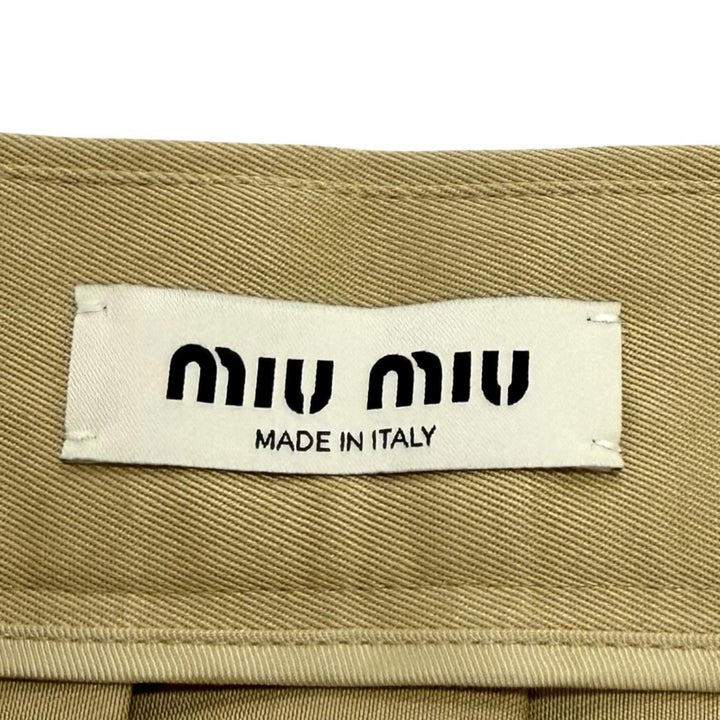 美品★Miu Miu ミュウ ミュウ MG1781 コットン100％ ウエストロゴ カットオフ チノプリーツスカート ベージュ 40 イタリア製 正規品