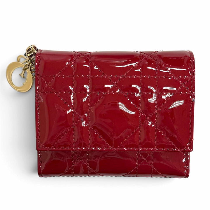 未使用品△Christian Dior クリスチャンディオール S0181OVRB レディディオール ロータスウォレット パテントレザー カナージュ 現行品