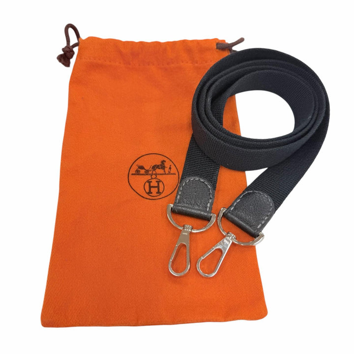 美品☆HERMES エルメス キャンバス シルバー金具 ガーデンパーティ用 ショルダーストラップ ブラック フランス製 レディース 保存袋付き