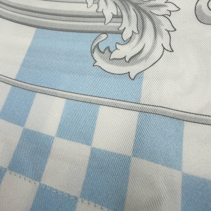 未使用品▼VERSACE ヴェルサーチ 2023年製 1002476 シルク100% バロック柄 ショートパンツ ライトブルー ホワイト 52 イタリア製 正規品