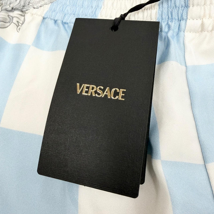 未使用品▼VERSACE ヴェルサーチ 2023年製 1002476 シルク100% バロック柄 ショートパンツ ライトブルー ホワイト 52 イタリア製 正規品