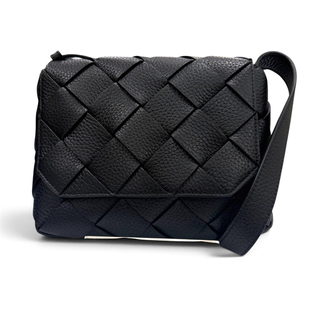 極美品▼BOTTEGAVENETA ボッテガヴェネタ 795637 ディアゴ グレインレザー イントレチャート ショルダーバッグ ブラック 定価467500円