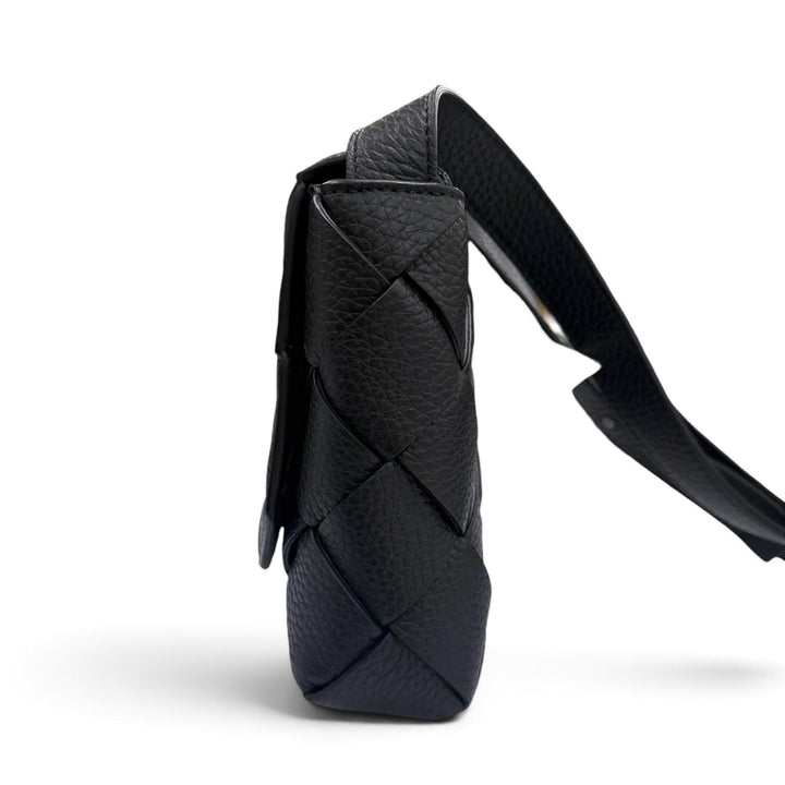 極美品▼BOTTEGAVENETA ボッテガヴェネタ 795637 ディアゴ グレインレザー イントレチャート ショルダーバッグ ブラック 定価467500円