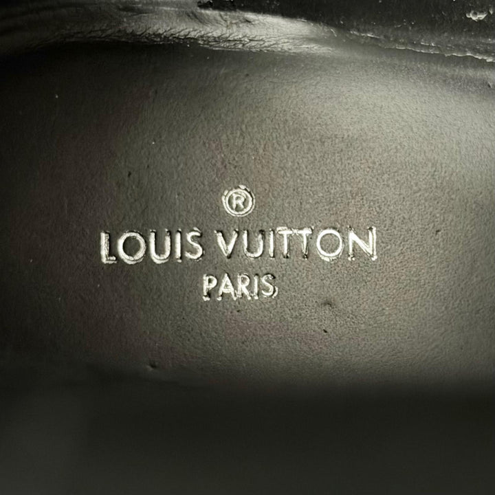 美品△LOUIS VUITTON ルイヴィトン レザー LVサークルロゴ ラウンドトゥ フラット ショートブーツ ブラック 37 イタリア製 レディース