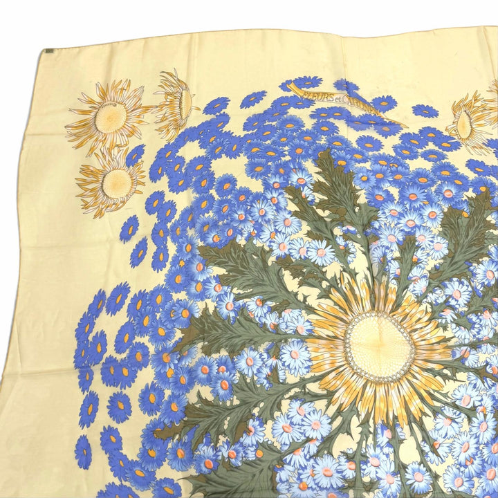 美品★HERMES エルメス カレ140 FLEURS et CARLINES フルール エ カルリーヌ シルク100％ モスリン スカーフ ブルー イエロー フランス製