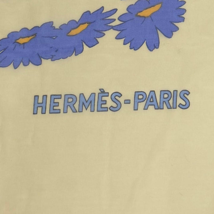 美品★HERMES エルメス カレ140 FLEURS et CARLINES フルール エ カルリーヌ シルク100％ モスリン スカーフ ブルー イエロー フランス製
