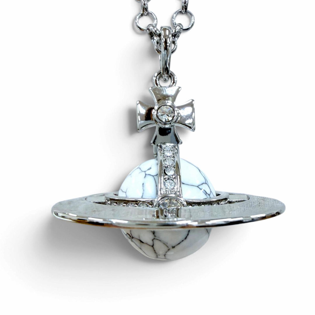美品☆Vivienne Westwood ヴィヴィアンウエストウッド オーブ スモール ハウライトネックレス ラインストーン シルバー ホワイトマーブル