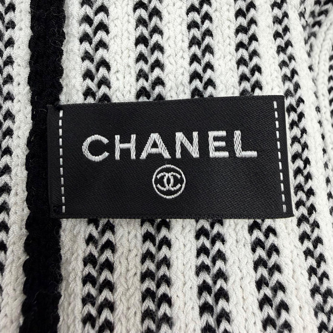 極美品☆CHANEL シャネル 24C ココマーク・ロゴ ニット レッグウォーマー ファッション雑貨 ブラック ホワイト イタリア製 レディース