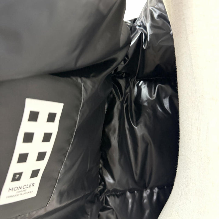 美品□MONCLER GENIUS 7 FRAGMENT HIROSHI FUJIWARA モンクレール 2022年製 OSTEEN GILET ダウンベスト ジレ ブラック 1 正規品 メンズ