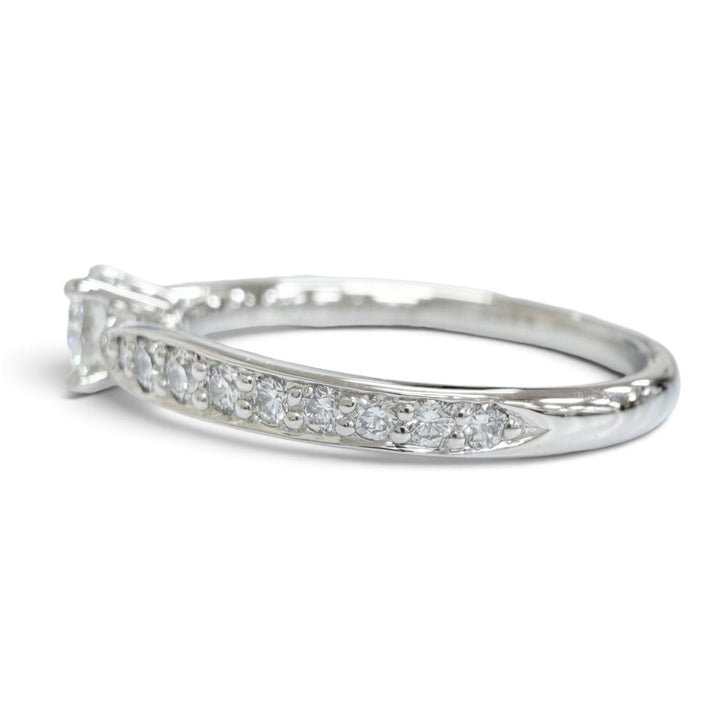 極美△TIFFANY&amp;Co. ティファニー ソリティア チャネルセッティング リング ダイヤモンド PT950 D0.28tc/E/VVS2/3EX プラチナ JP9号 2.7g
