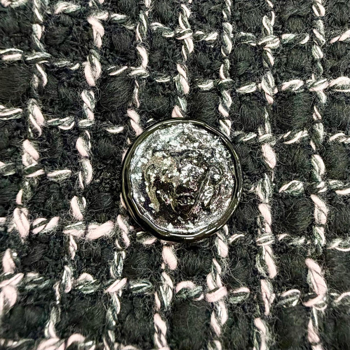 極美品△CHANEL シャネル P73336V62835 22B ウール ココマーク ライオンボタン ツイード ラップスカート ブラック ピンク 36 仏製 正規品