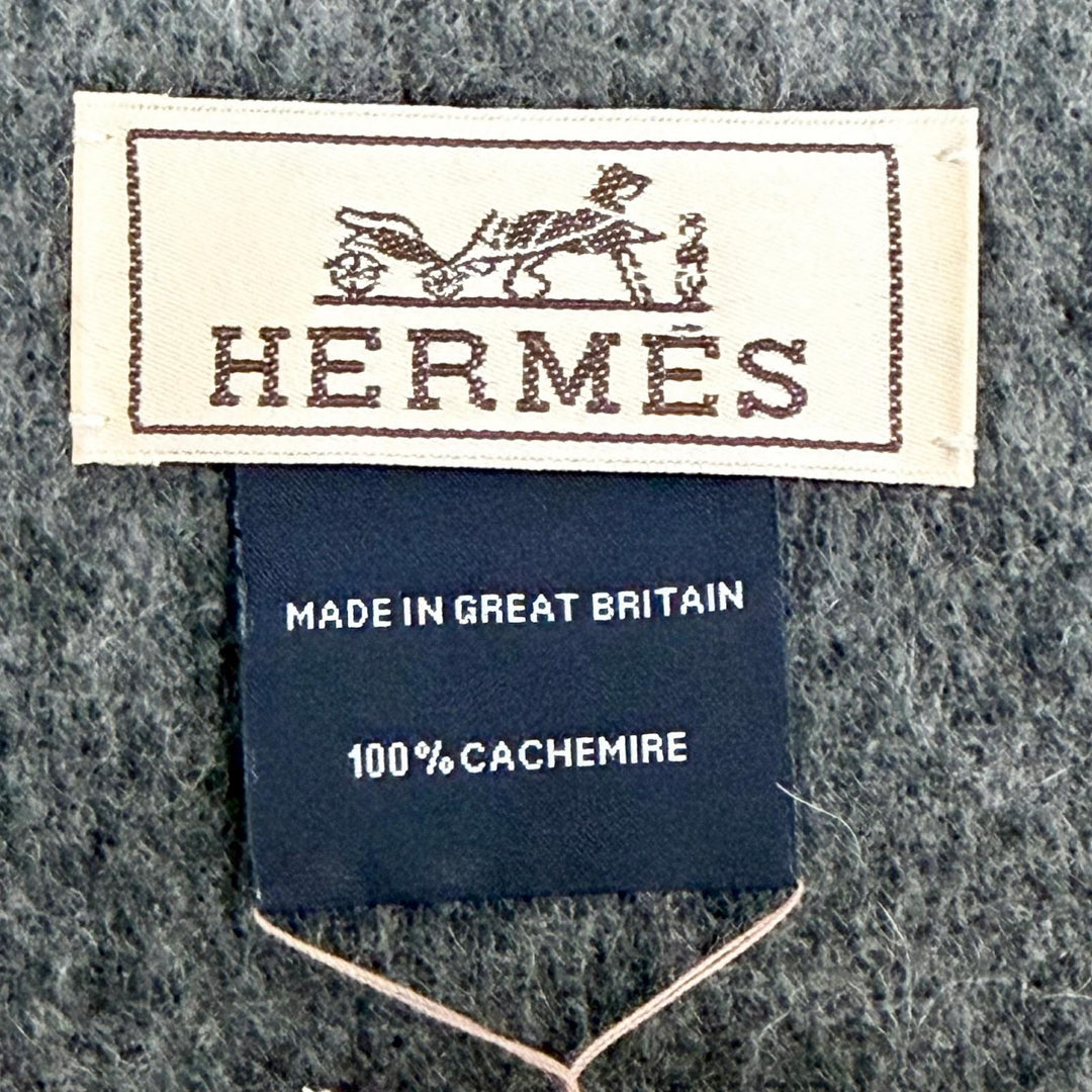 未使用品△HERMES エルメス レクトヴェルソ カシミヤ100％ ロゴ刺繍 フリンジ バイカラー ストール マフラー チャコールグレー 箱付き