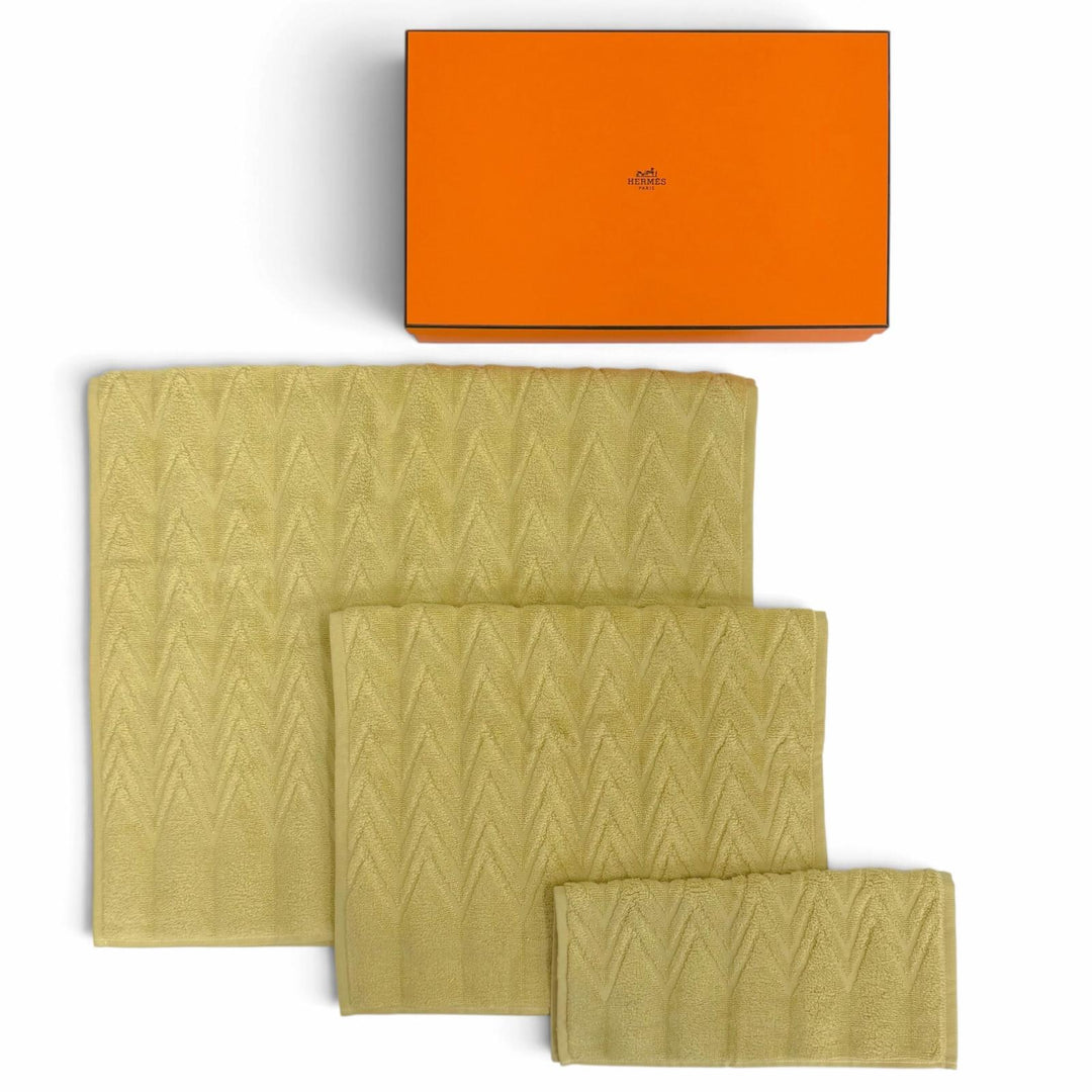 未使用品△HERMES エルメス 101622M SERVIETTE INVITE SWING コットン JAUNE SOUFRE バスタオル フェイスタオル ハンドタオル 3枚セット