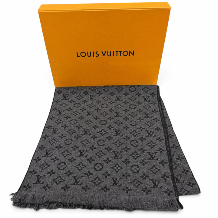 良品□LOUIS VUITTON ルイヴィトン M78526 モノグラム クラシック ウール100％ マフラー アントラシット イタリア製 メンズ 正規品