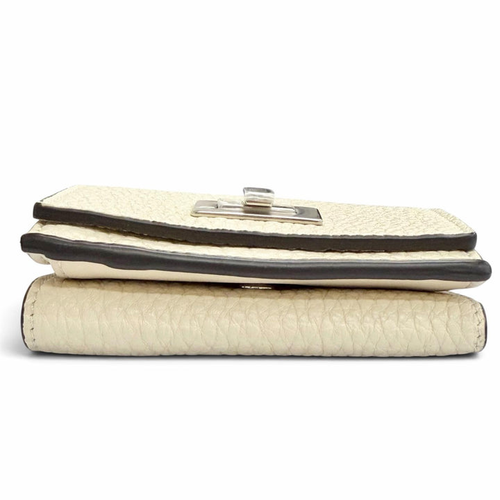 未使用品△FENDI フェンディ 8M0426 セレリア レザー コンパクトウォレット 三つ折り財布 アイボリー シルバー金具 レディース 箱 袋付き