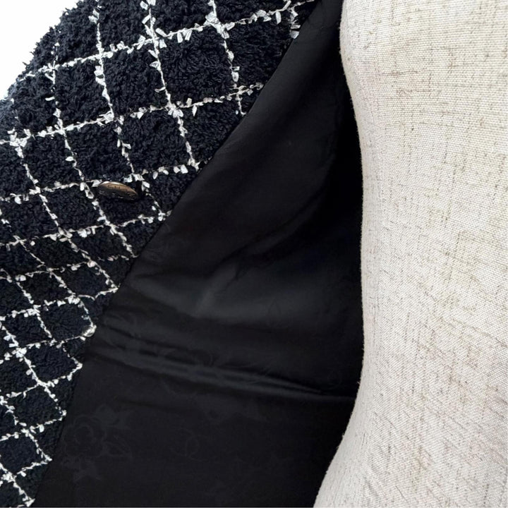 未使用品△CHANEL シャネル 19C P60278V45845 La Pausa ココマークボタン チェック柄 ツイード ジャケット ブラック ホワイト 34 正規品