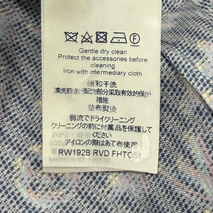 極美品★LOUIS VUITTON ルイヴィトン シルク100％ 3Dモノグラム ロゴボタン付き 長袖シャツ マルチ 36 イタリア製 正規品 レディース