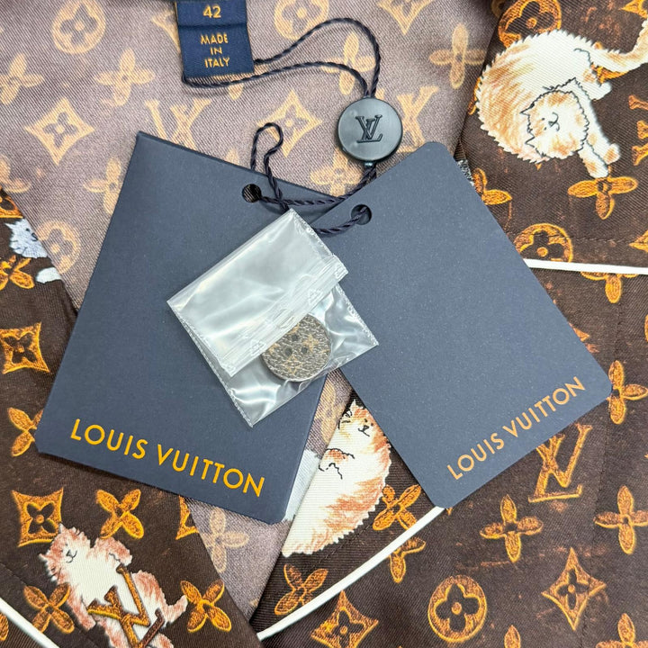 未使用品△LOUIS VUITTON ルイヴィトン シルク100％ キャットグラムプリント ネコ 長袖シャツ ブラウン 42 イタリア製 正規品 レディース