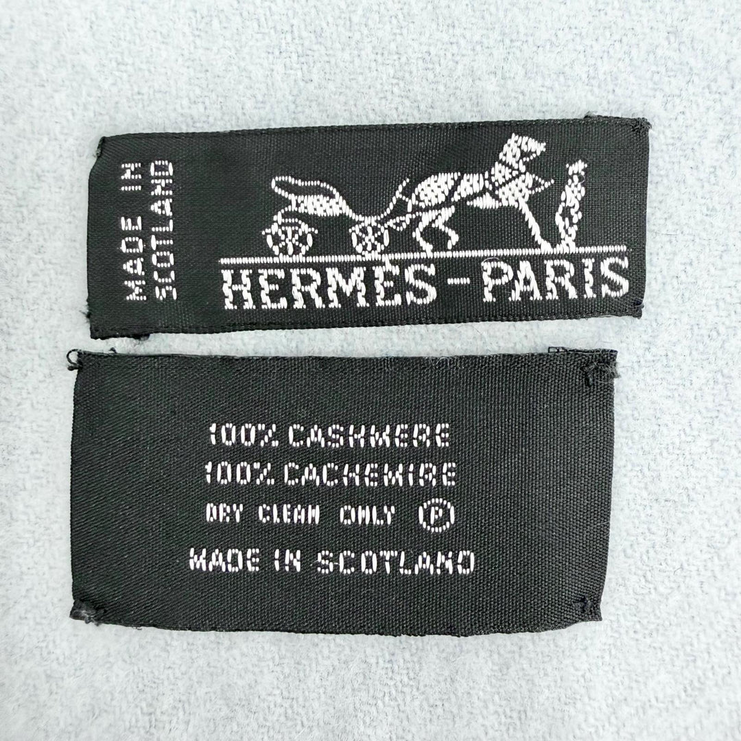 美品△HERMES エルメス カシミヤ100％ ロゴ刺繍 大判 ショール ストール マフラー ショール ライトブルー スコットランド製 レディース