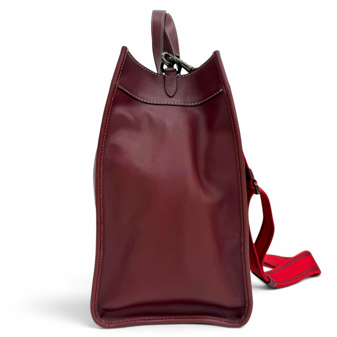 極美品△COACH コーチ CC097 フィールド トート 40 ウィズ コーチ バッジ レザー 2WAY 大型 トートバック ショルダーバッグ ワイン 袋付き