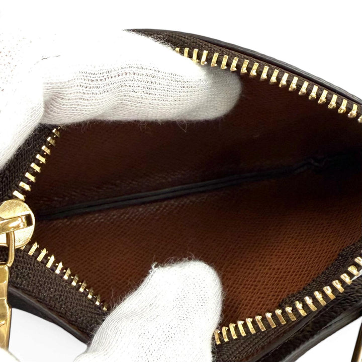 極美品★LOUIS VUITTON ルイヴィトン M26898 フォン ホルダー モノグラムキャンバス LVロゴ金具 ファスナーポーチ付 箱・保存袋付