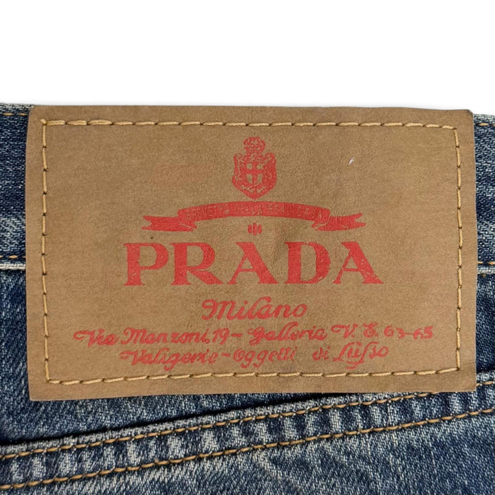 極美品★PRADA プラダ 2025年製 GFP534 コットン100％ レザーロゴパッチ セルビッジ デニムパンツ インディゴ 25 イタリア製 正規品