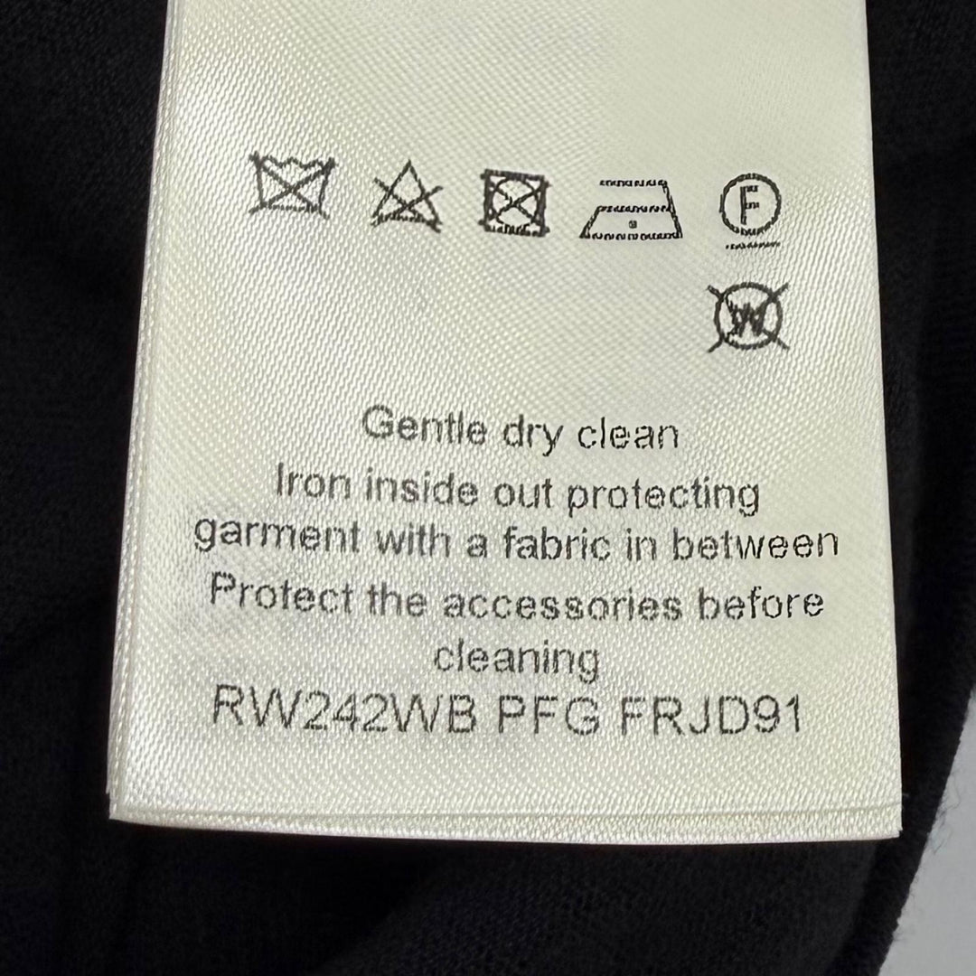 未使用品★LOUIS VUITTON ルイヴィトン 24AW ウール混 LVロゴ チェーン装飾 クルーネック ノースリーブ ワンピース ブラック XS 正規品