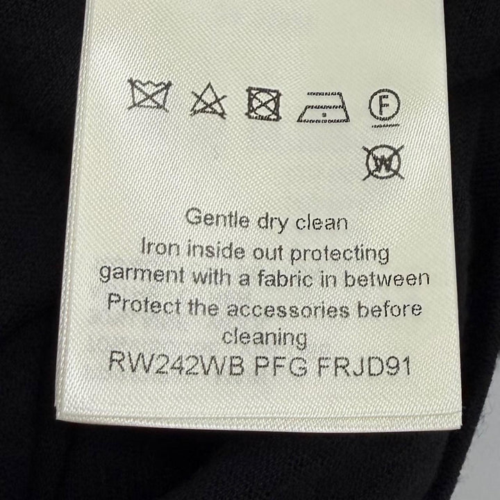 未使用品★LOUIS VUITTON ルイヴィトン 24AW ウール混 LVロゴ チェーン装飾 クルーネック ノースリーブ ワンピース ブラック XS 正規品