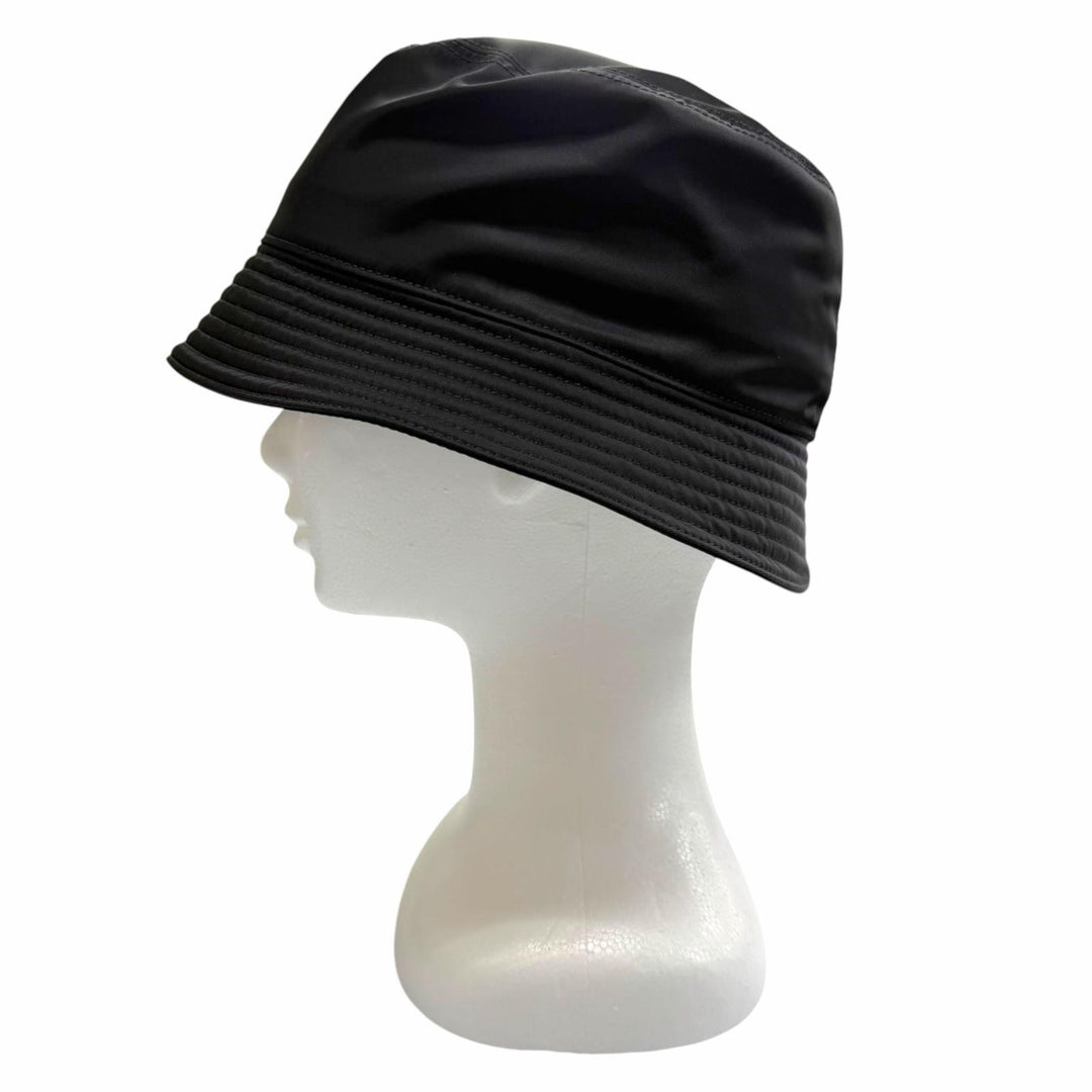 極美品▼PRADA プラダ 2025年製 2HC137 Re-Nylon トライアングルロゴ 三角プレート 帽子 バケットハットブラック L 伊製 正規品 メンズ