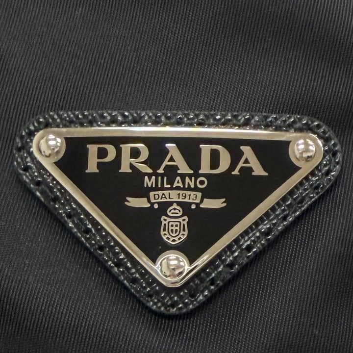 極美品▼PRADA プラダ 2025年製 2HC137 Re-Nylon トライアングルロゴ 三角プレート 帽子 バケットハットブラック L 伊製 正規品 メンズ