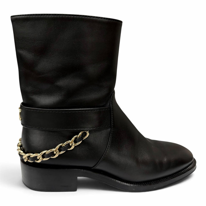 美品☆CHANEL シャネル G39170 ココマーク チェーン装飾 サイドZIP レザー ショートブーツ ブラック ゴールド金具 36 イタリア製