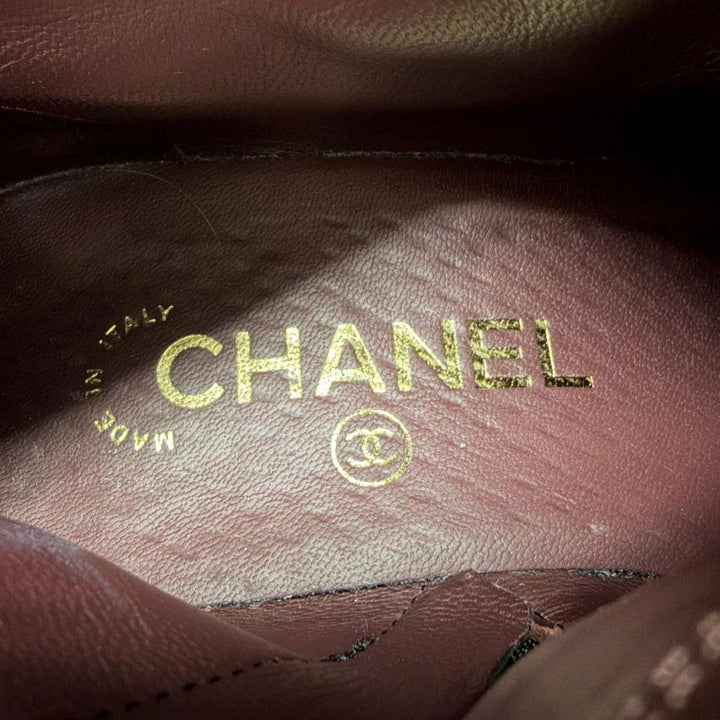 美品☆CHANEL シャネル G39170 ココマーク チェーン装飾 サイドZIP レザー ショートブーツ ブラック ゴールド金具 36 イタリア製