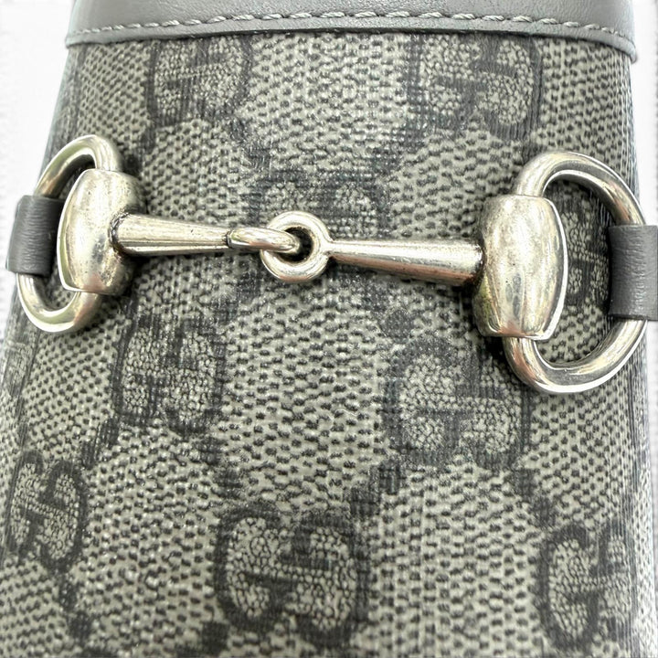 未使用品▼GUCCI グッチ 738964 GGスプリームキャンバス レザー ホースビット ミュール サンダル グレー 7 イタリア製 メンズ 箱付き