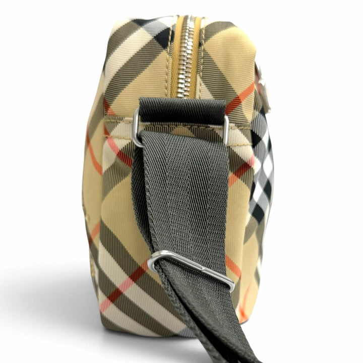 極美品□BURBERRY バーバリー 8091320 キャンバス ヴィンテージチェック クロスボディバッグ ショルダーバッグ ベージュ メンズ 保存袋付