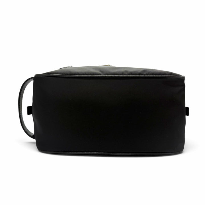 極美品▼PRADA プラダ 2NA819 ナイロン レザー トライアングルロゴ 三角プレート セカンドバッグ クラッチバッグ ブラック シルバー金具