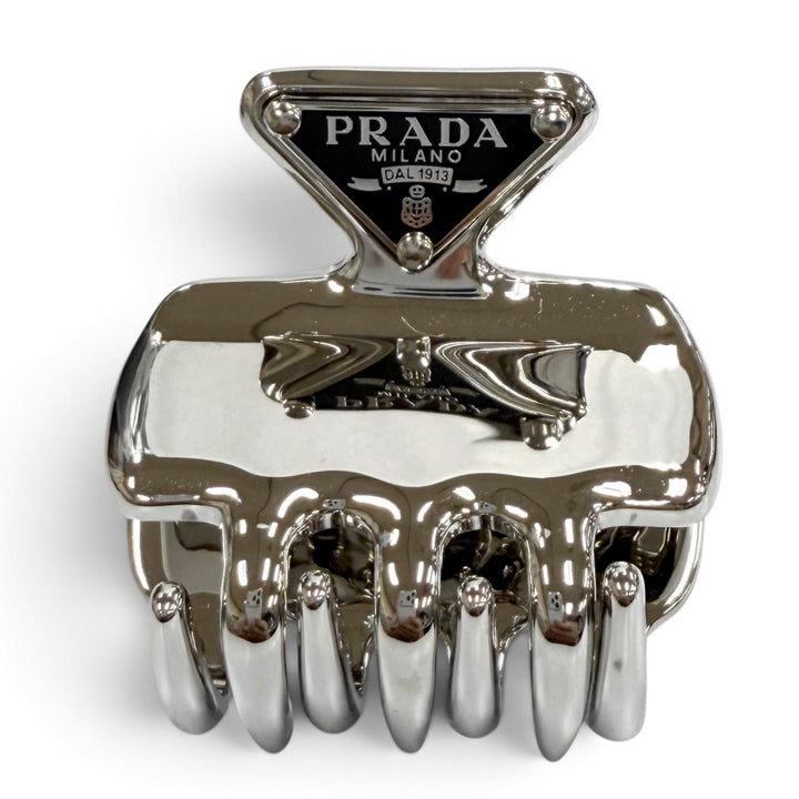 極美品★PRADA プラダ 1IF087 メタル ヘアクリップ スチールグレー トライアングルロゴ ヘアアクセサリー レディース 箱・保存袋付き
