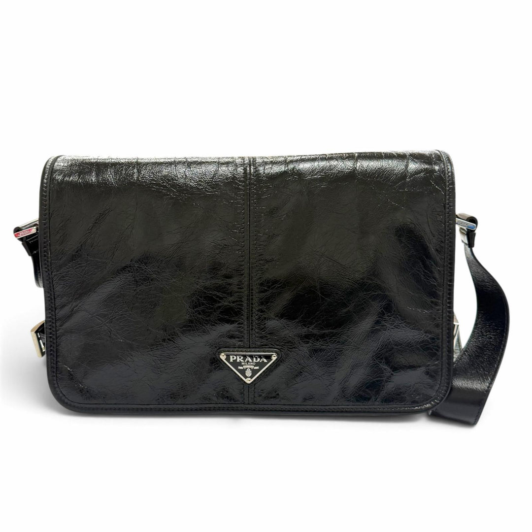 美品▼PRADA プラダ 2VD073 ソフトルックスレザー トライアングルロゴ 三角プレート ショルダーバッグ ブラック イタリア製 定価522500円