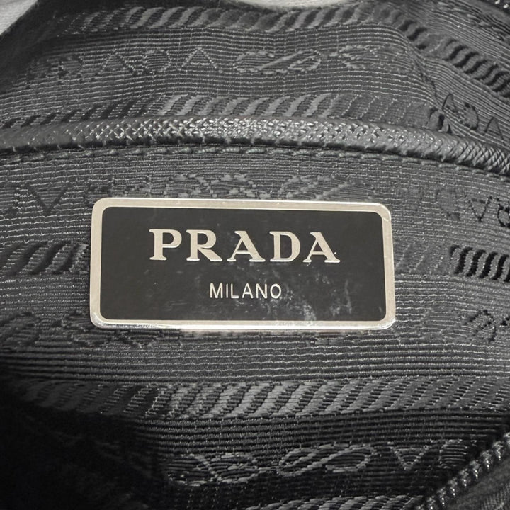 極美品□PRADA プラダ 1BD671 トライアングルロゴ Re-Nylon メッセンジャーバッグ ショルダーバッグ ブラック イタリア製 メンズ