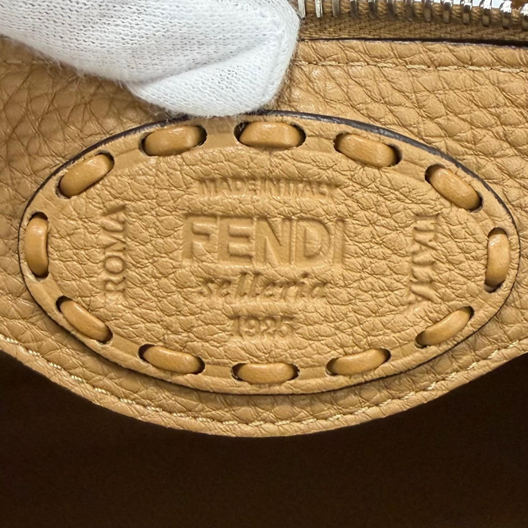 美品★FENDI フェンディ 8BL155 バイザウェイ セレリア ミディアム グレインカーフレザー ベージュ 2WAY ショルダーバッグ 定価416900円