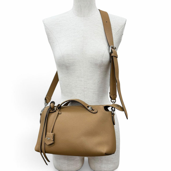 美品★FENDI フェンディ 8BL155 バイザウェイ セレリア ミディアム グレインカーフレザー ベージュ 2WAY ショルダーバッグ 定価416900円