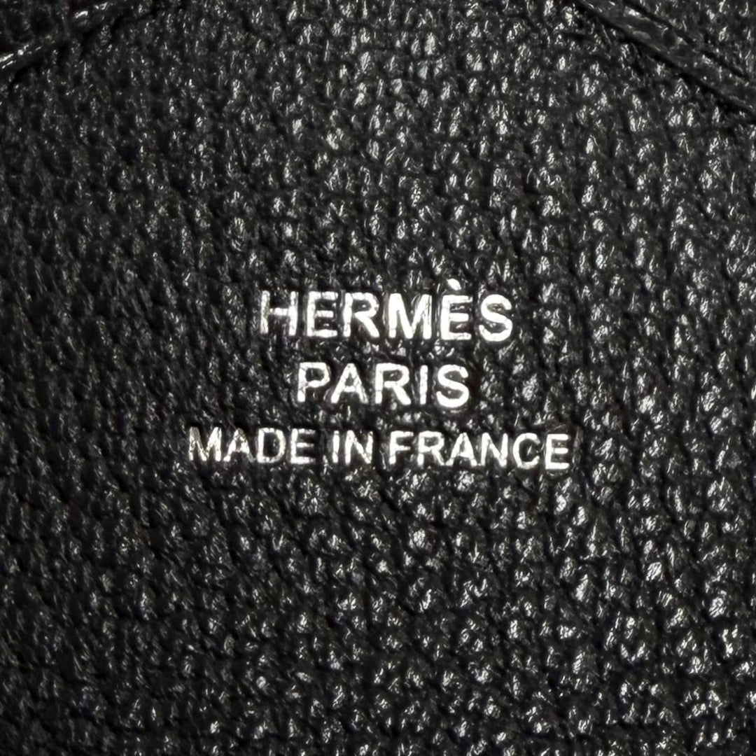 未使用品★HERMES エルメス カルヴィ デュオ ブラック シェーブル セリエ金具 コンパクトウォレット 二つ折り財布 Z刻印 フランス製 箱付