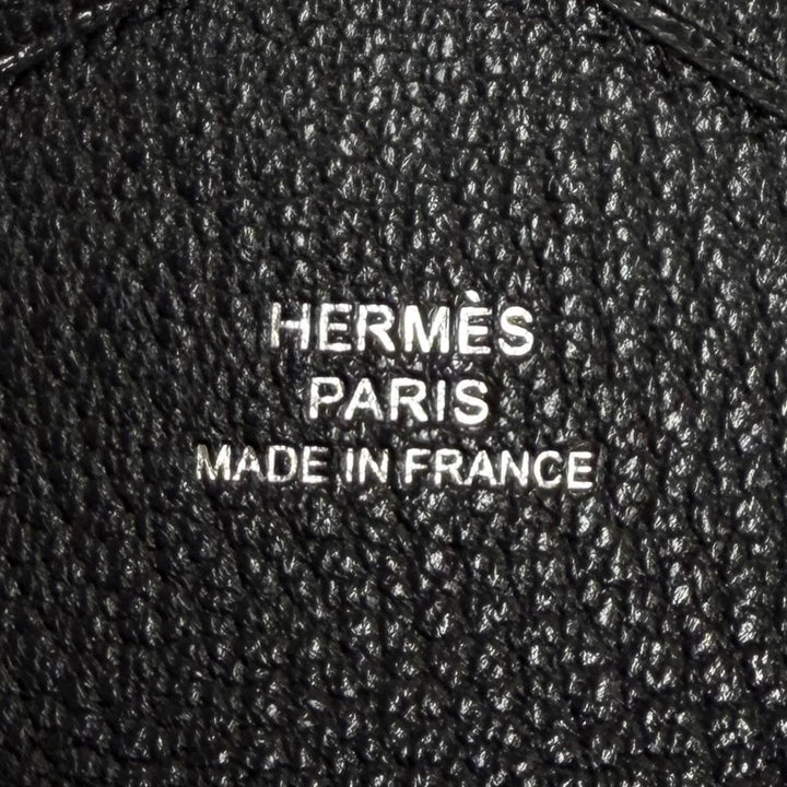 未使用品★HERMES エルメス カルヴィ デュオ ブラック シェーブル セリエ金具 コンパクトウォレット 二つ折り財布 Z刻印 フランス製 箱付
