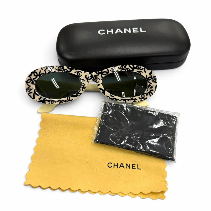 良品▼CHANEL シャネル ヴィンテージ 18316 超希少 ココマーク 総柄 オーバル アイウェア サングラス アイボリー ブラック デモレンズ